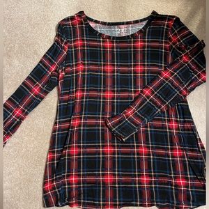 Maurice’s 24/7 long sleeve